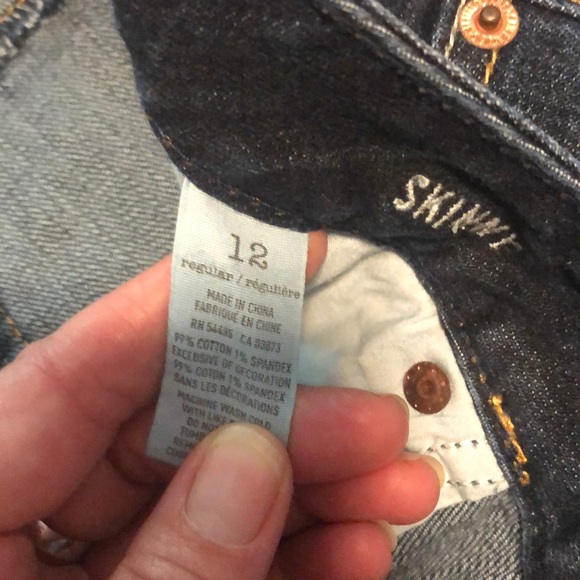 American Eagle Skinny Stretch Bermuda Shorts - Picture 3 of 4